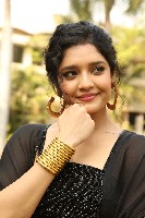 Ritika Singh at Valari Trailer Launch